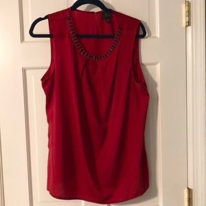 Worthington Sleeveless Keyhole Top